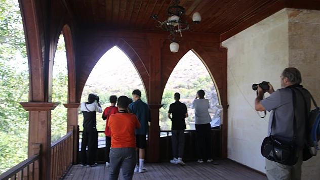 Çocuklar Objektiflerini Şehrin Güzelliklerine Çevirdi