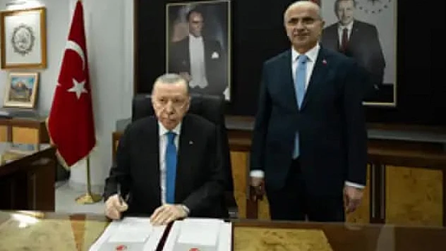 Cumhurbaşkanı Erdoğan, Malatya Büyükşehir Belediyesini Ziyaret Etti