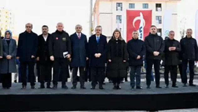 Deprem Bölgelerinde 24 Bin 559 Konut Hak Sahiplerine Teslim Edildi