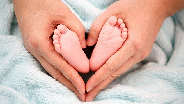 Doğum Yapan Anne ve Babalar İçin SGK'dan Emzirme Ödeneği Müjdesi