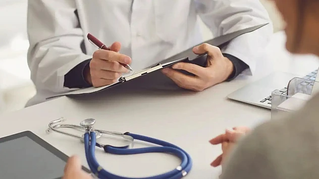 Eleman Açığı Olan Bölgelerde 26 Bin Sağlık Personeli İstihdam Edilecek