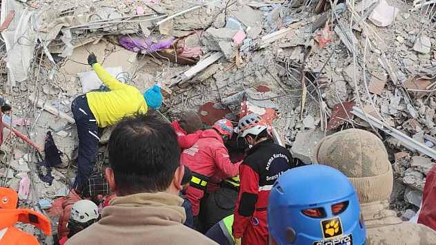 Ersel 2 Apartmanı Faciasında Kamu Görevlilerine Hapis Cezası