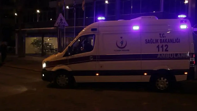 Erzincan Üzümlü'de Tavuk Dönerden Zehirlenme: 350 Kişilik Etkinlik Kabusa Döndü