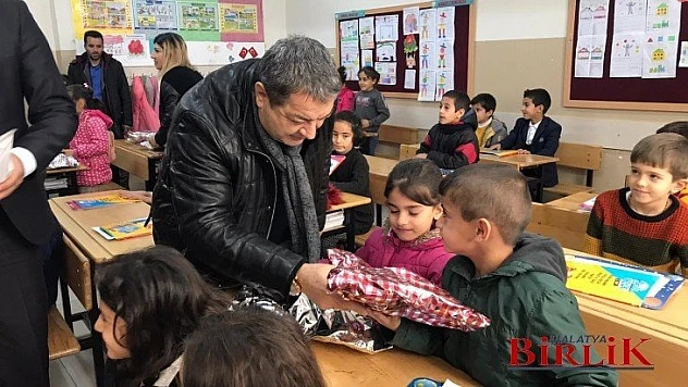 Fendoğlu Öğrencilerin Karne Sevincine Ortak Oldu