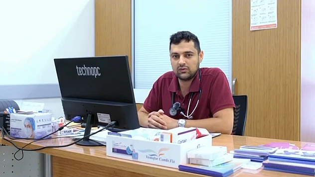 Geçmeyen öksürüğün sırrı çözüldü: Kabak çekirdeği akciğerden bronkoskopiyle çıkarıldı