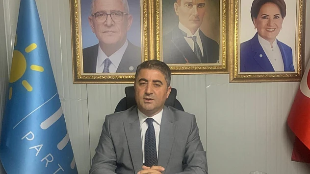 Gençler, Cumhuriyete Sahip Çıkıyor