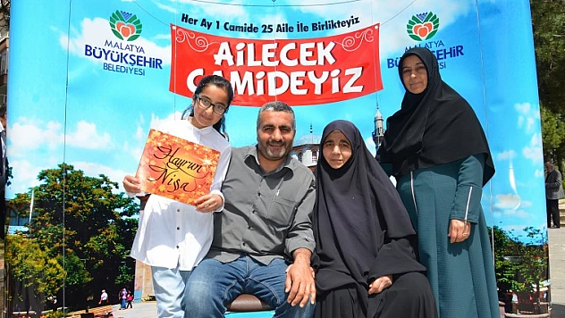 Önce Camiye  Sonra Pikniğe
