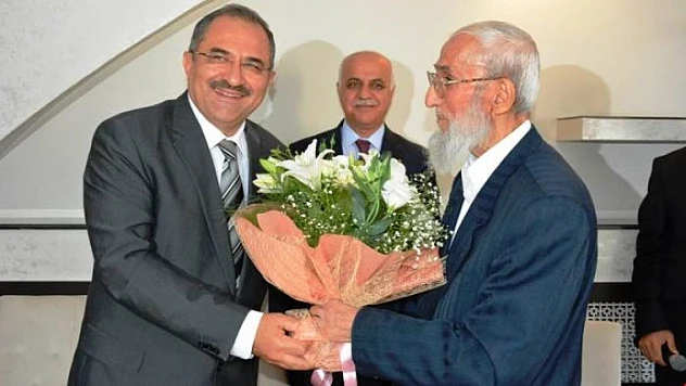 Vali Kaban Emekli Din Görevlileri İle Biraraya Geldi