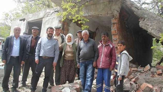 Malatya'da Kerpiç Evi Olana Yok, İstanbul'da Villası Olana Var