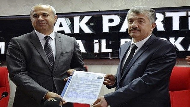 Acar Adaylık Başvurusunu Yaptı