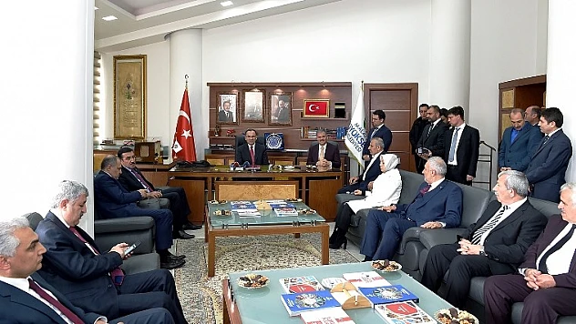 Bozdağ, Ahmet Çakır Büyük Hizmetlerin Altına İmza Attı