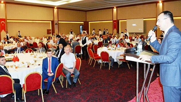 Vali Toprak, Yeter'ki Çiftçimizin, Üreticimiz  Alın Teri Olması