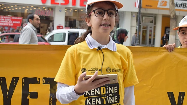 Büyükşehir Trafik Farkındalığı İçin Yol Kapattı