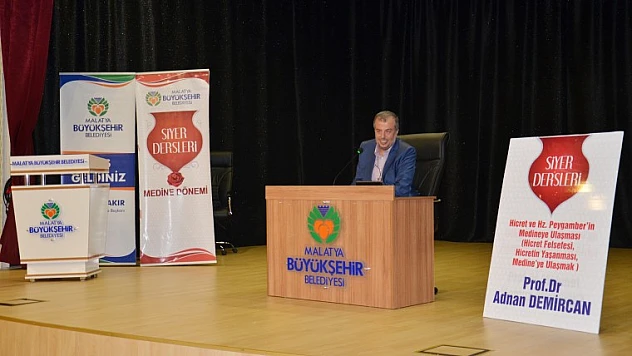 Hicret, Hira Dağında Karşılaşılan Mesajdan Bağımsız Değildir