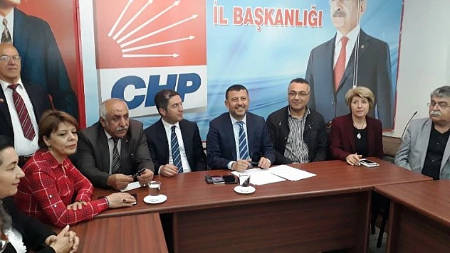 Ağbaba 'TBMM Başkanı İngiliz Zırhlıyla Topuklayan Vahdettin'dir