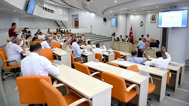 Büyükşehir Belediyesi Temmuz Ayı Toplantısı Sona Erdi