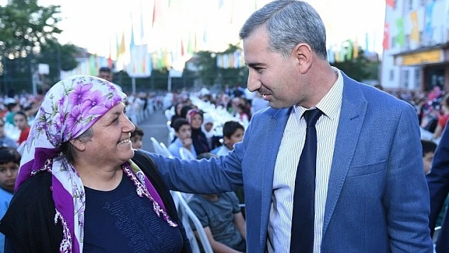 Yeşilyurt Belediyesi'nin 'İlk İftar Heyecanı' Programına Yoğun İlgi