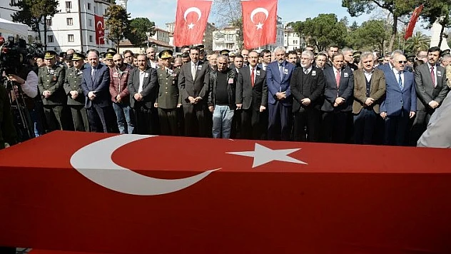 Bakan Tüfenkci, Afrin Şehitinin Cenazesine Katıldı