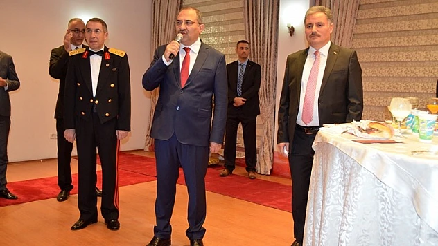 Cumhuriyet Bayramı Resepsiyonuna Yoğun İlgi