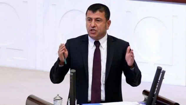 Ağbaba 'Göstermelik Atatürk Sevgileri Dikkat Çekici'