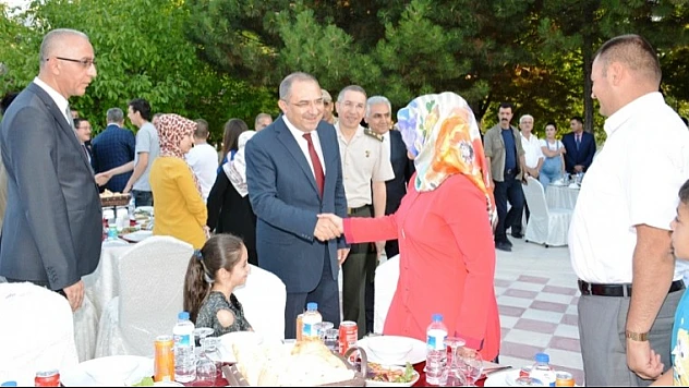 Malatya Valiliğince Şehit Aileleri Ve Gaziler Onuruna Program