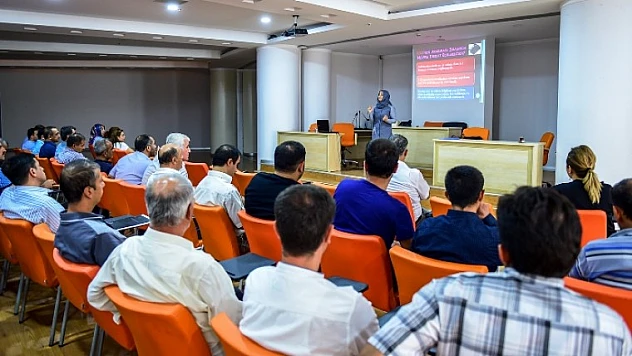 Büyükşehirden Personele İlkyardım Eğitimi