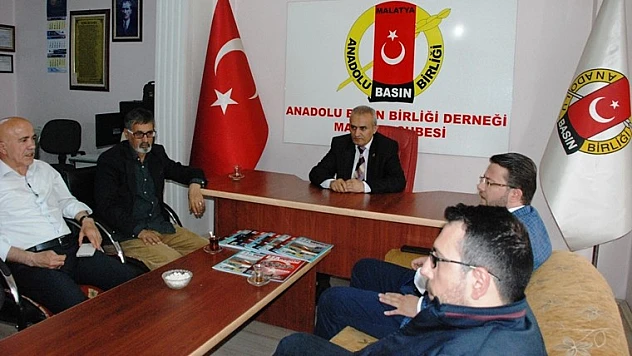 Ülkenin Hüseyin Köksal Çınar Gibi Adaylara İhtiyacı Var