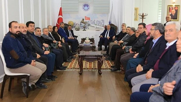 Ak Parti İl Başkanı Kahtalı, Başkan Gürkan'ı Ziyaret Etti