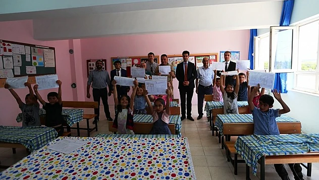 Yazıhan'da Karne Sevinci