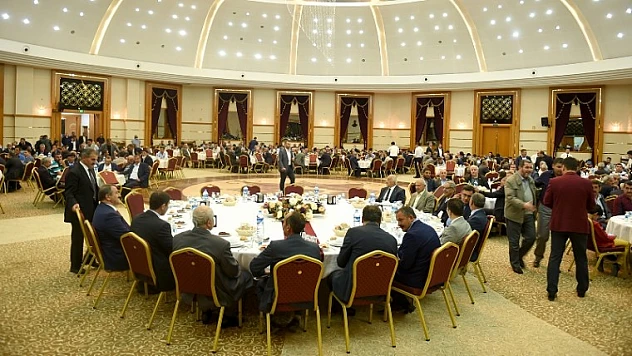 Çakır, İftar Programında Muhtarlarla Bir Araya Geldi