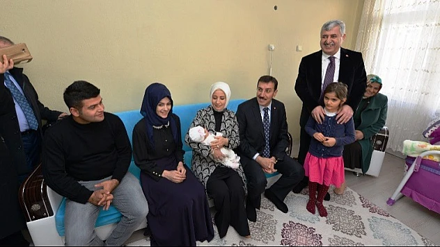 Bakan Tüfenkci,'Hayat Seninle Güzel Projesi Her Yönüyle Anlamlı Ve Kıymetli'