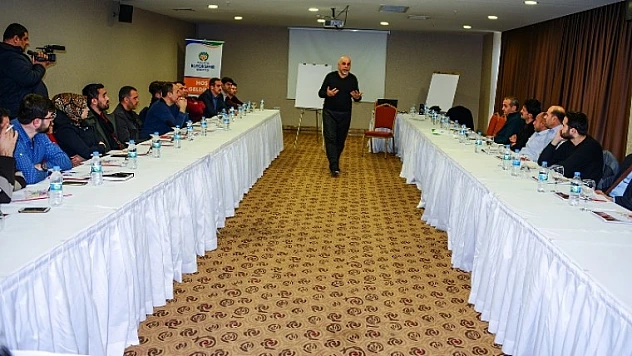 'Ekip Çalışması Ve Liderlik' Konulu Seminer