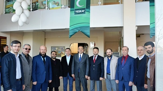 Vali Kaban'dan Yeşilay'a Ziyaret