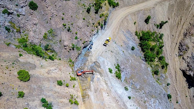 Ölüm Yoluna Neşter Vuruldu
