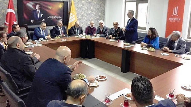 Başkan Cömertoğlu Kariyer Günleri-3 Etkinliğine Katıldı