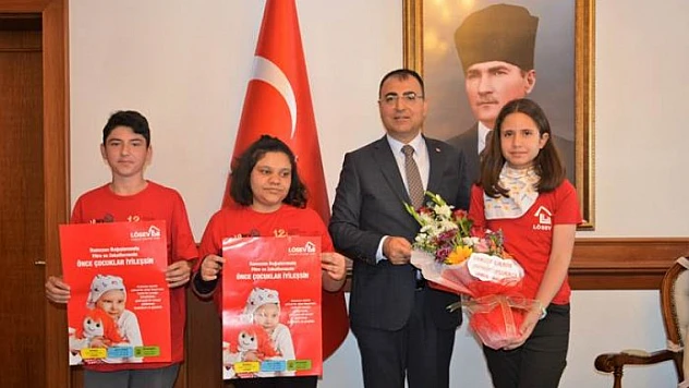 LÖSEMİLİ Çocuklar Vakfı (LÖSEV) Vali Toprak'ı Ziyaret Etti