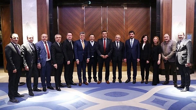 Bakan Tüfenkci, Başarılı Tekstil İhracatçılarına Ödül Verdi