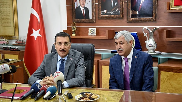 Bakan Tüfenkci'den Başkan Polat'a Hayırlı Olsun Ziyareti