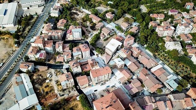 Büyükşehir Belediyesi 2.5 Km Asfalt Çalışması Yaptı
