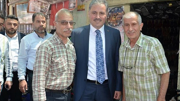 AK Parti Hayal Edilemeyenleri Yaptı