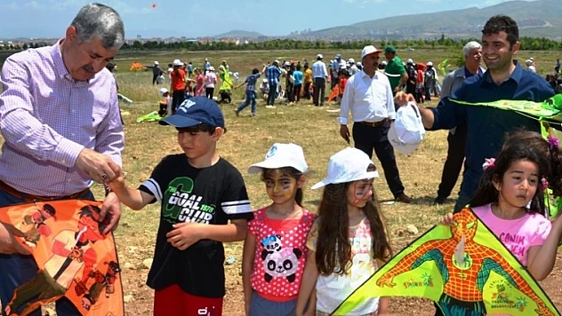 Polat, Şenliğimize Bekliyoruz