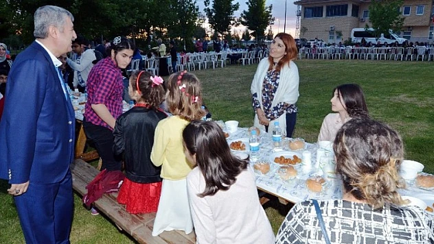Polat, Ramazan Ayının Heyecanını Toplumun Tüm Kesimleriyle Birlikte Yaşıyoruz