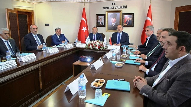 FKA Yönetim Kurulu Toplantısı Tunceli'de Yapıldı
