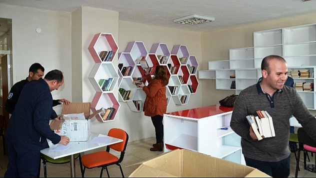 Büyükşehir'den Doganyol'a İkinci Kütüphane