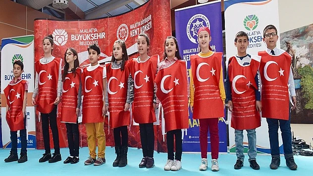 Çocuk Meclisinin 'Vatan Aşkı'  Yoğun İlgi Gördü