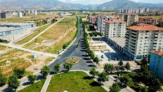 Kenan Işık Caddesi Asfaltlandı Köprüağzı Caddesi Genişletildi