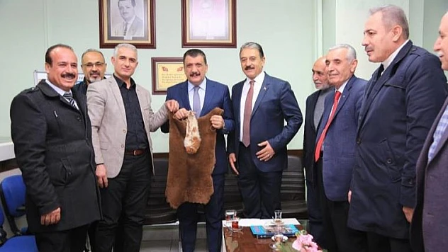 Başkan Gürkan, Biz Esnafları Şehrin Güven Merkezleri Olarak Görüyoruz