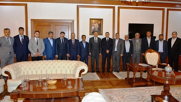 Ticaret Borsası Yeni Yönetiminden Vali Kaban'a Ziyaret