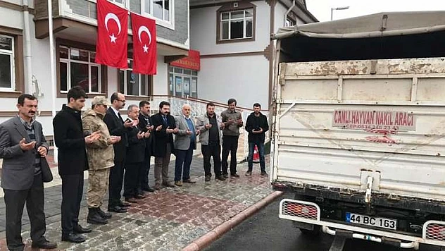 İlisuluklu Çobanlardan Mehmetçiğe Destek