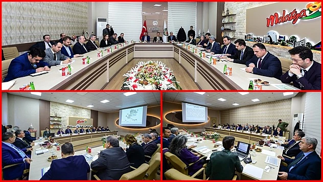 İlçe Belediyelerine Çevre Düzeni Planı Hakkında Bilgiler Verildi